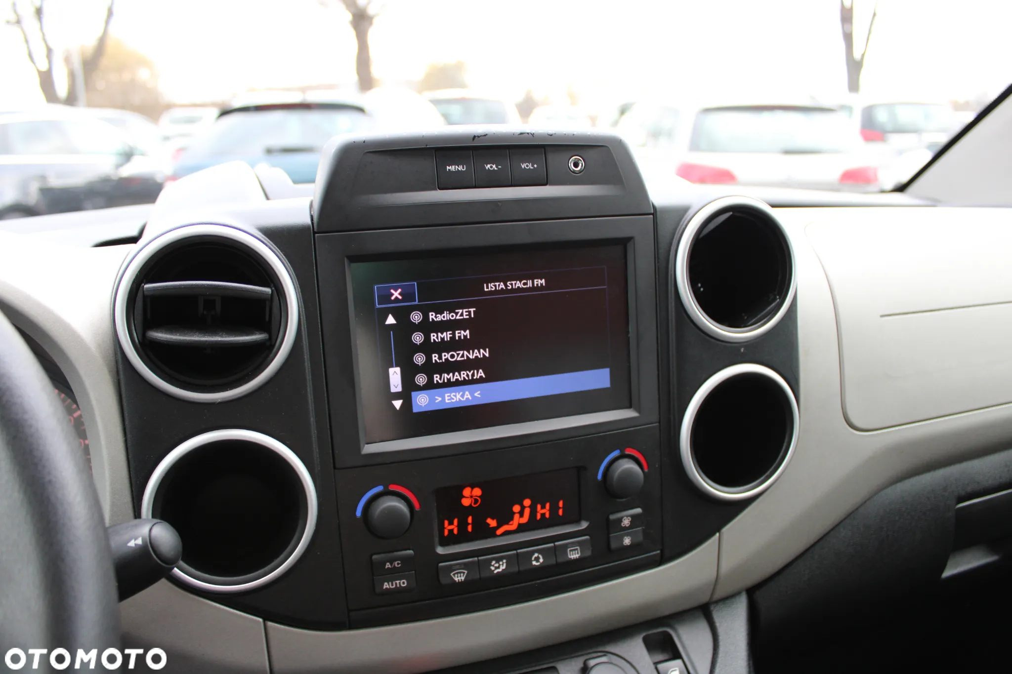 Peugeot Partner 1.6 BlueHDi Outdoor S&S - 10