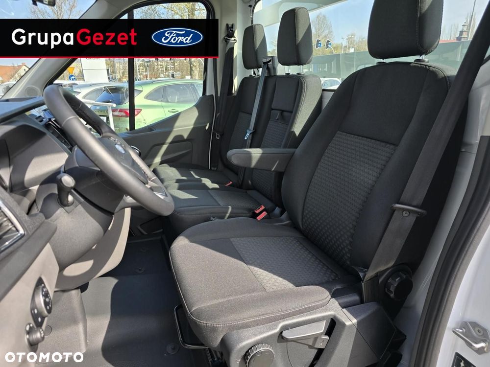 Ford Transit - 8
