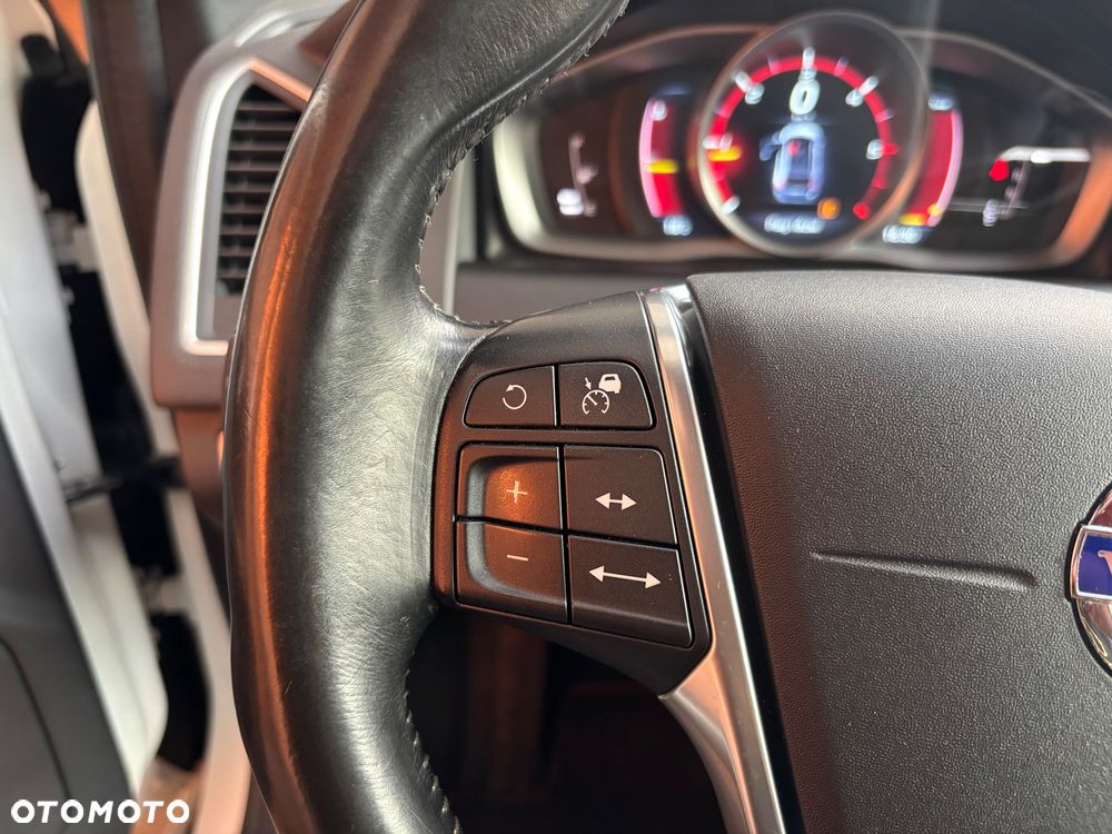 Volvo XC 60 D3 Geartronic Ocean Race - 12