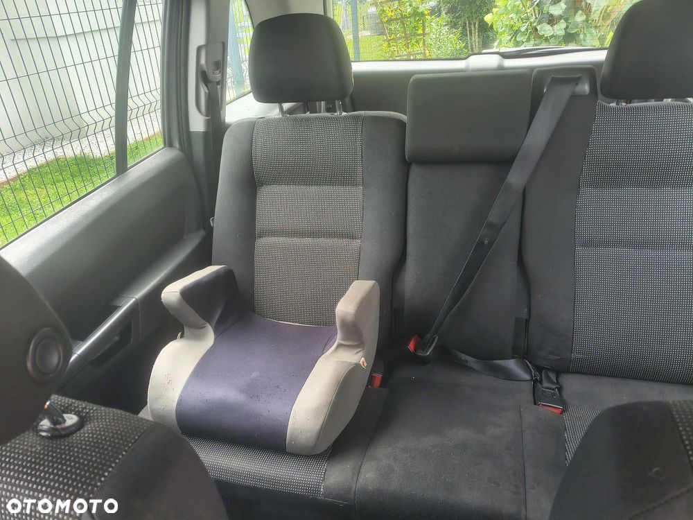 Opel Zafira - 5