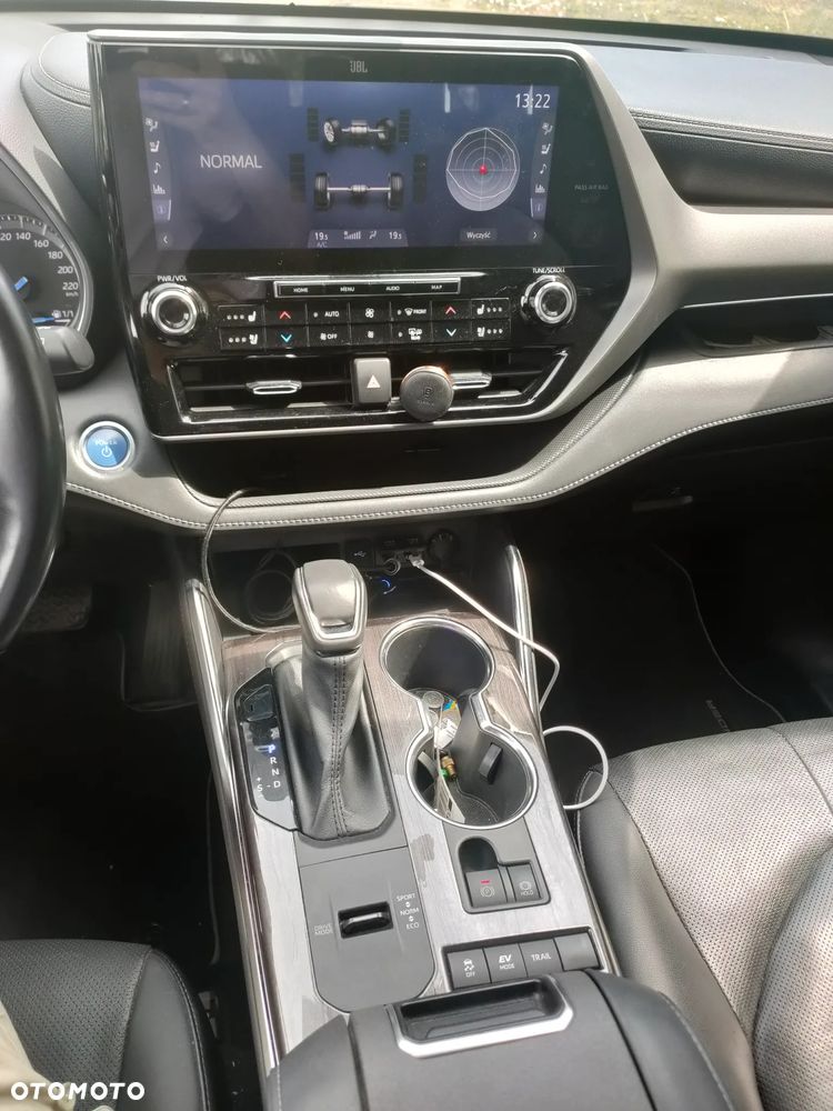 Toyota Highlander 2.5 Hybrid Prestige - 10