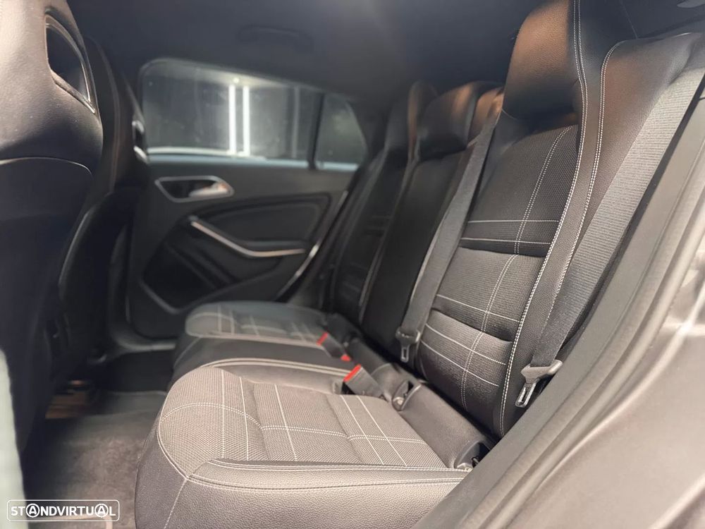Mercedes-Benz CLA 180 d Shooting Brake Urban - 25