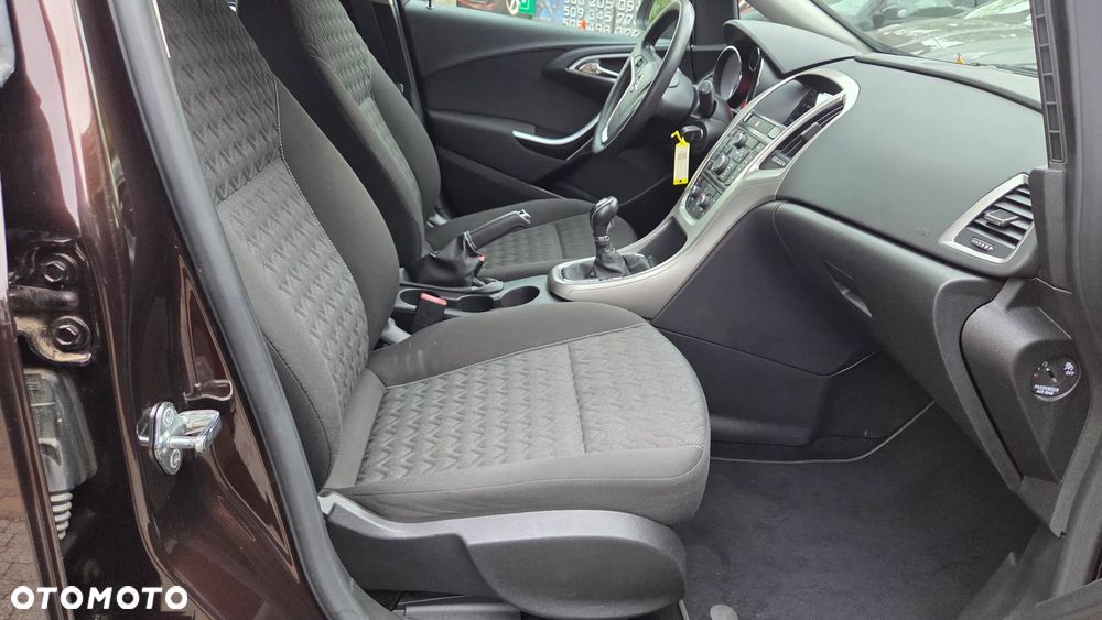 Opel Astra 1.4 Turbo ENERGY - 28