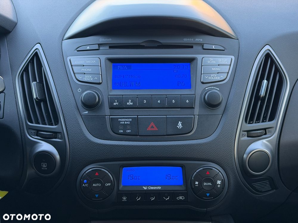 Hyundai ix35 blue 1.6 2WD Finale Gold - 21