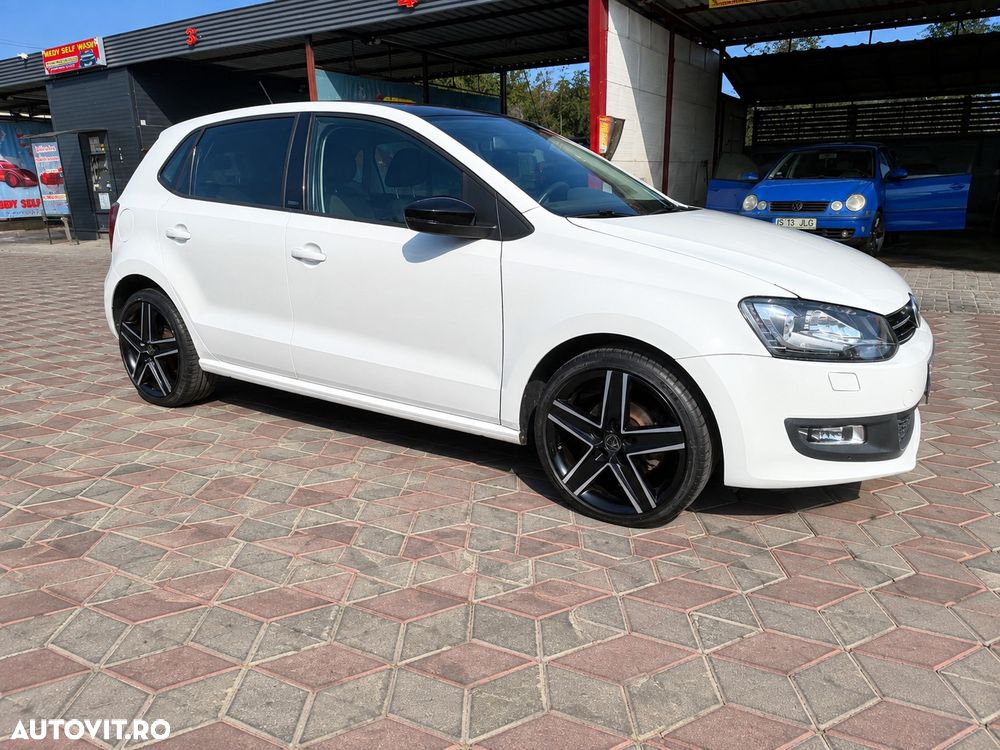 Volkswagen Polo - 2