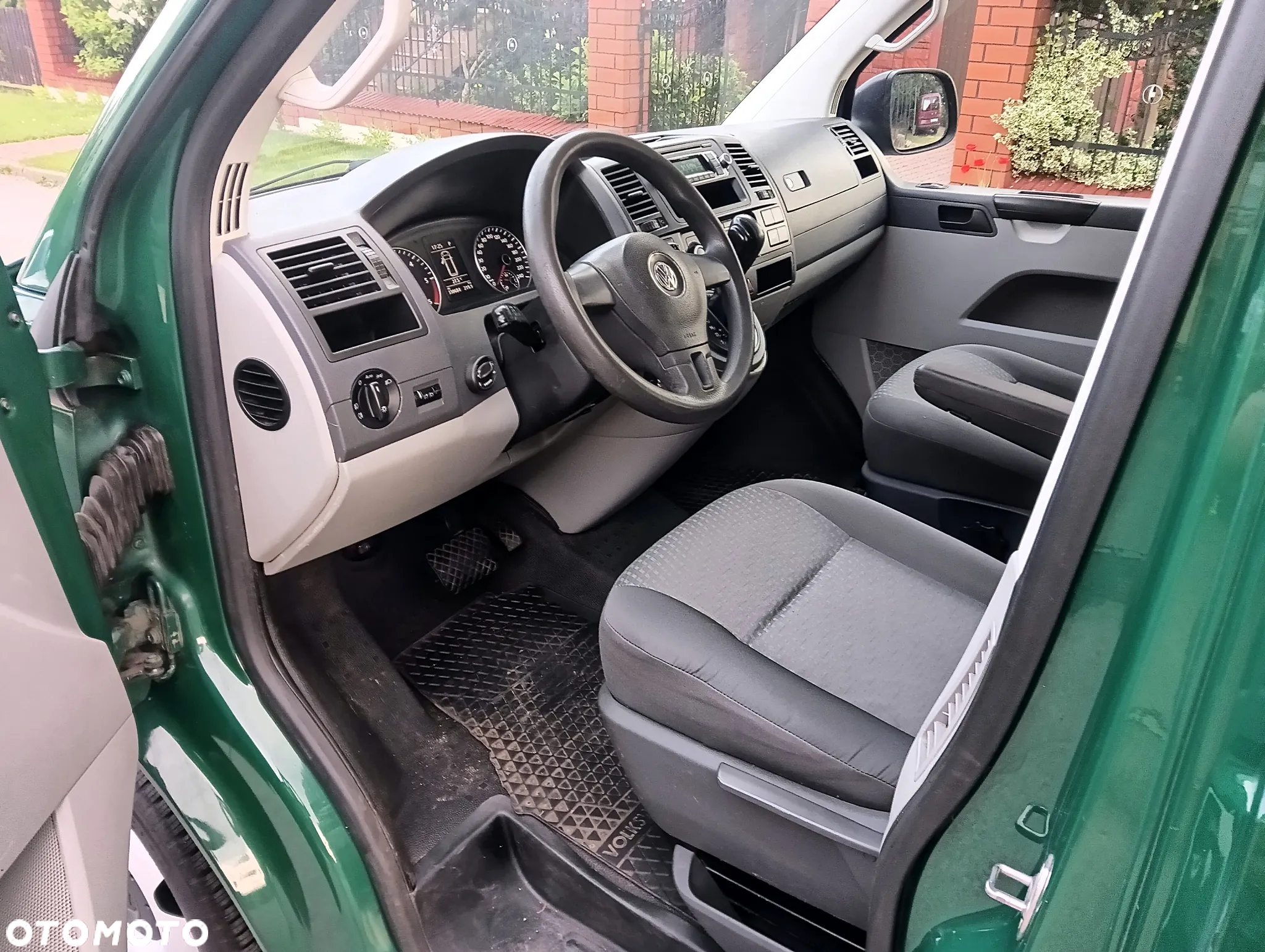 Volkswagen Transporter Multivan Lang DSG 4MOTION Comfortline - 12