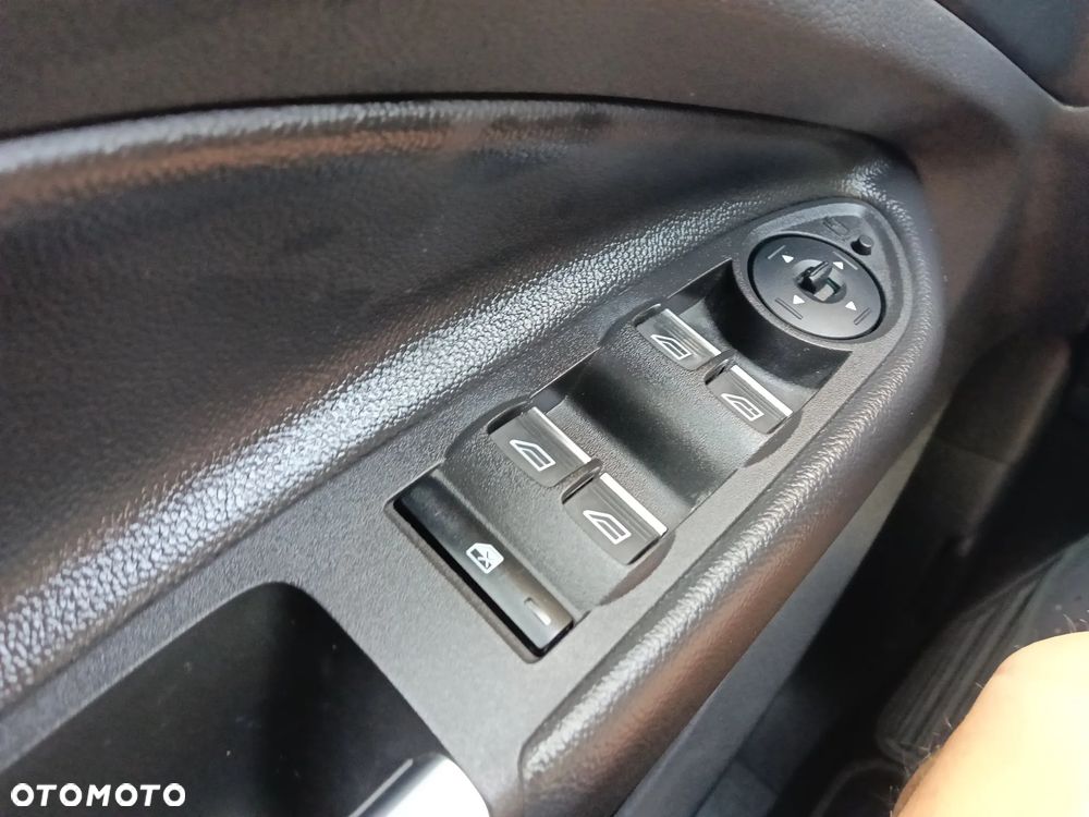 Ford Kuga 1.5 EcoBoost 4x4 Individual - 11
