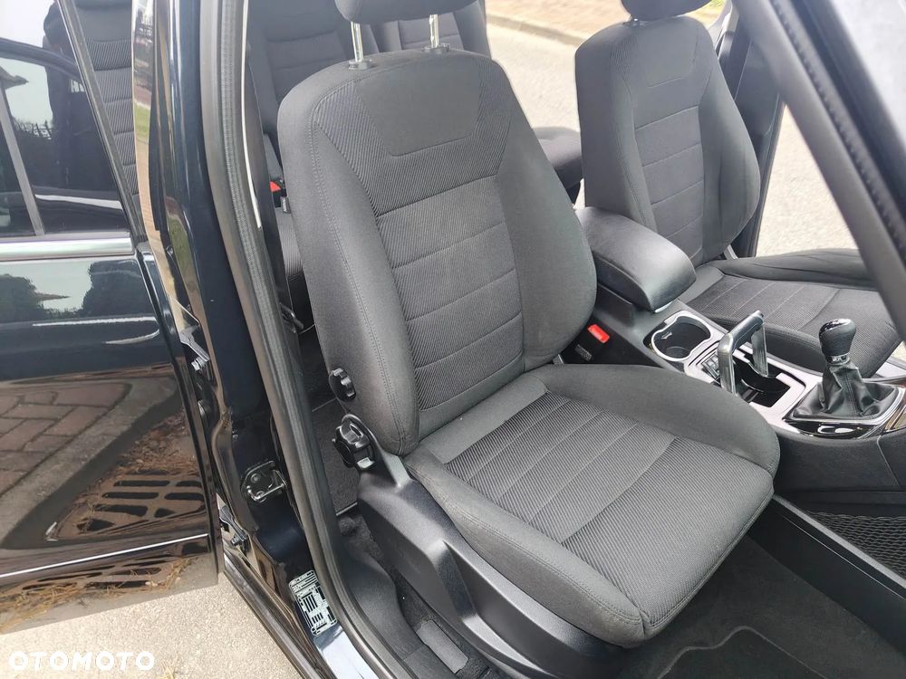 Ford S-Max - 21
