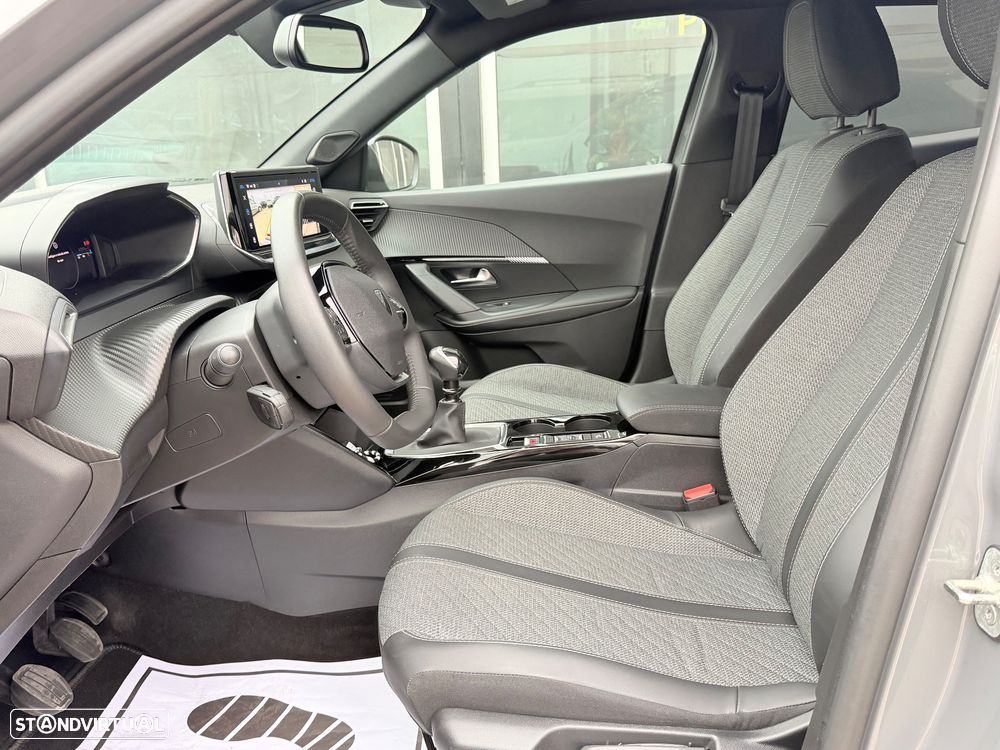 Peugeot 2008 1.2 PureTech Allure Pack - 25