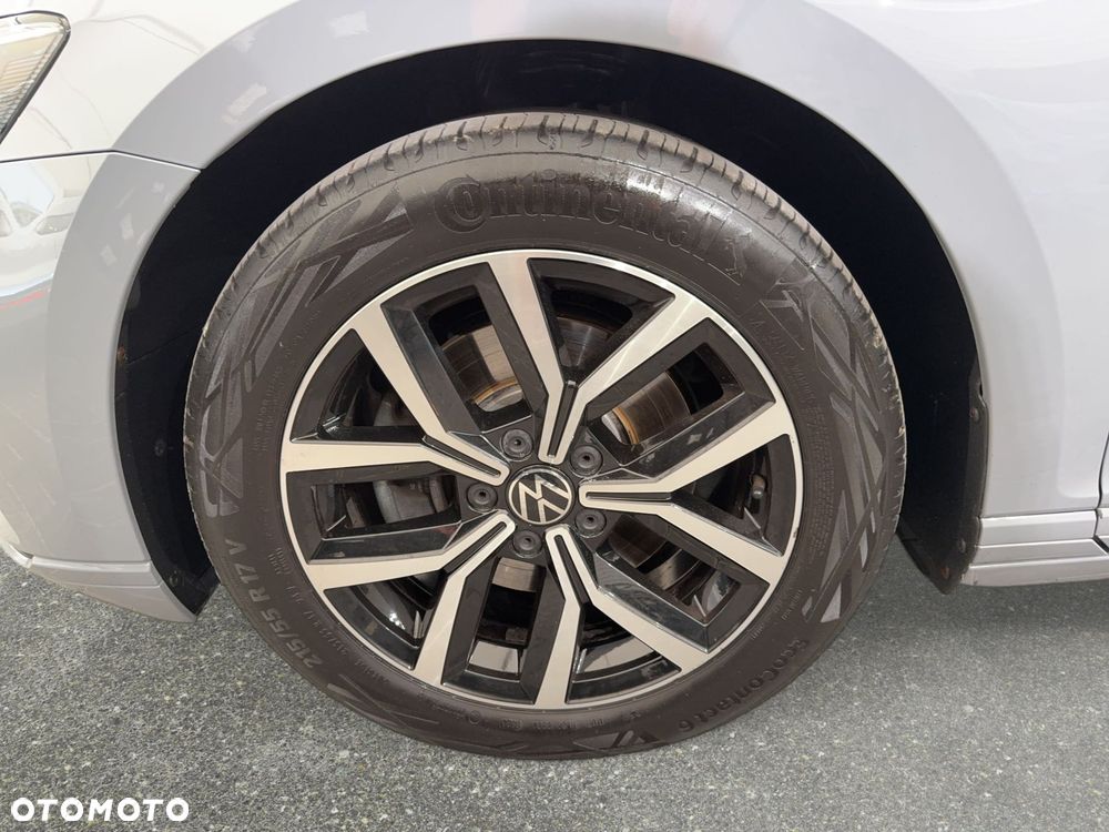 Volkswagen Passat Variant - 11