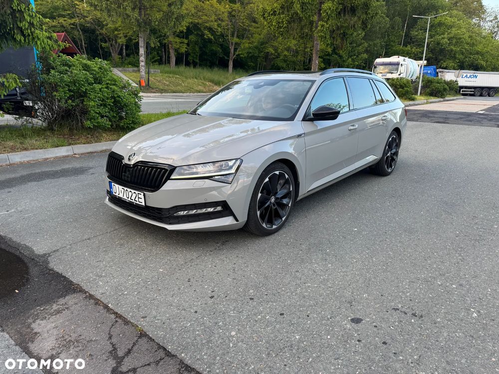 Skoda Superb 2.0 TDI DSG Sportline - 1