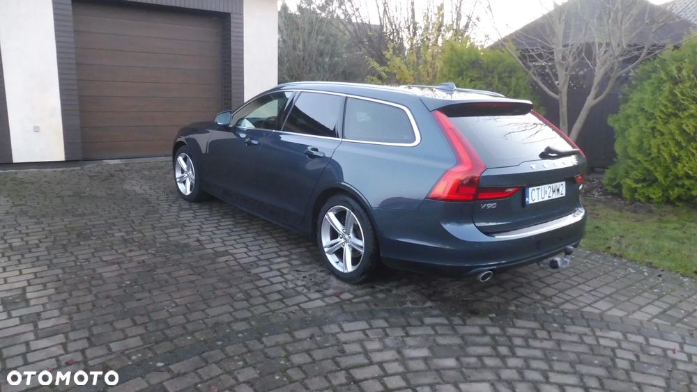 Volvo V90 D4 SCR Momentum - 6