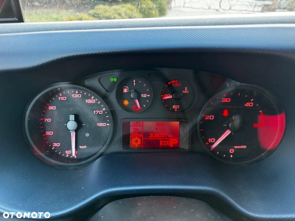 Iveco DAILY 35S18 - 6