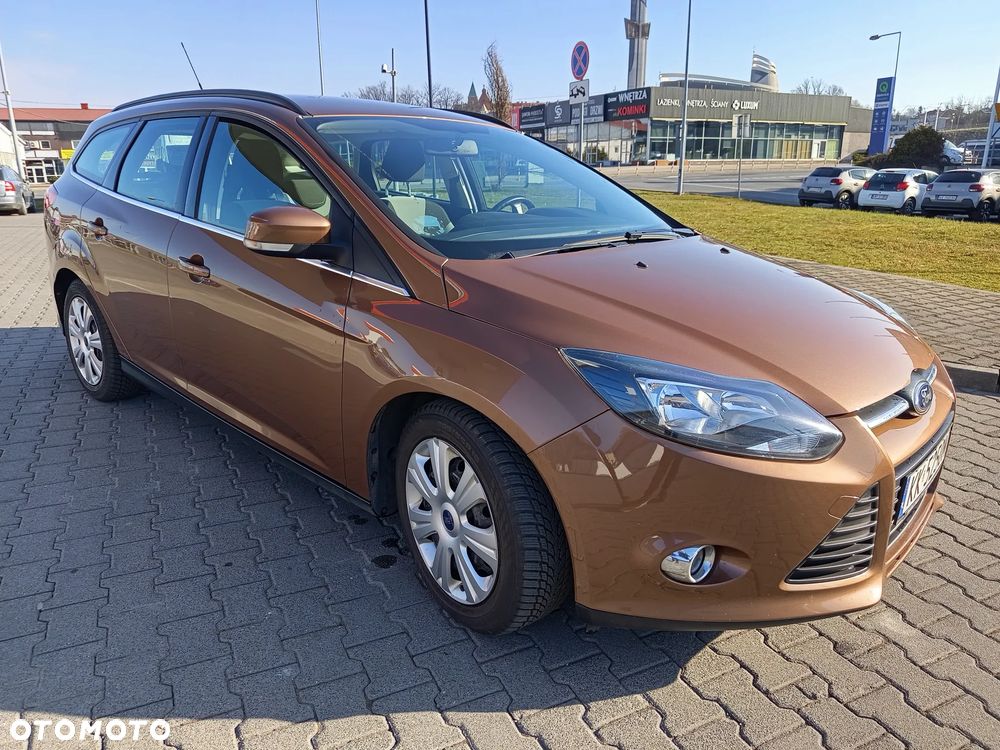 Ford Focus 1.0 EcoBoost Trend - 8