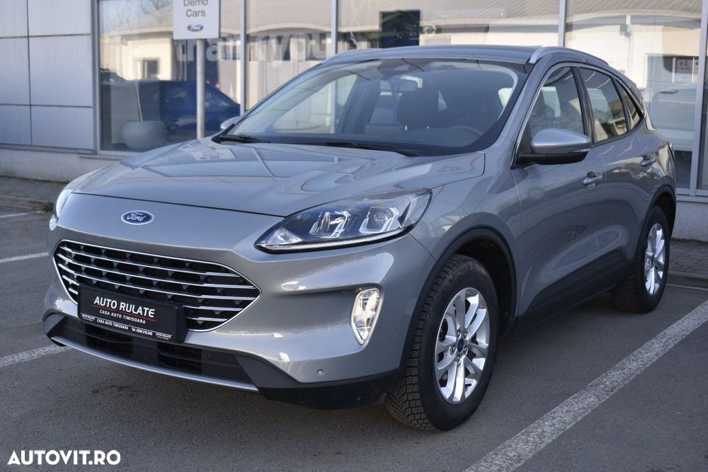 Ford Kuga - 2