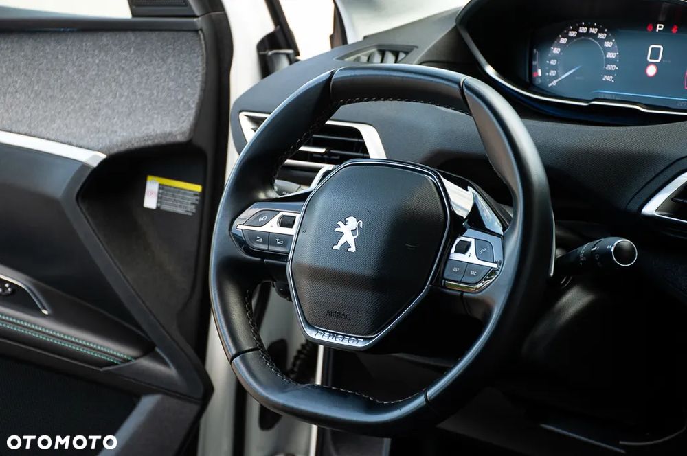 Peugeot 5008 BlueHDI 180 EAT6 GT - 28