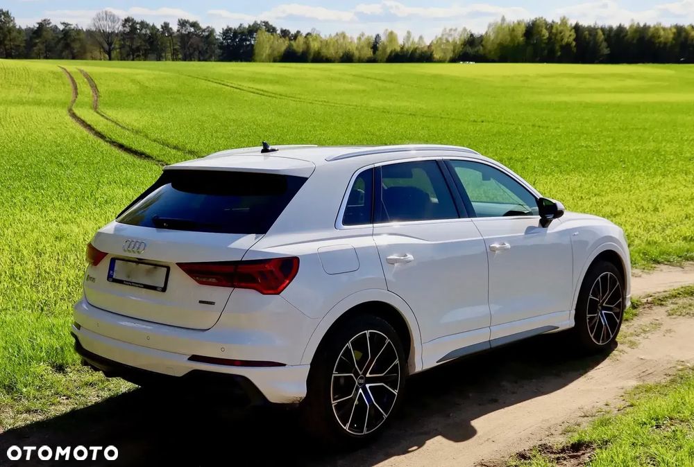 Audi Q3 45 TFSI Quattro S tronic S line - 2