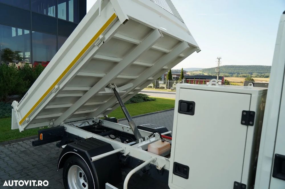 Iveco DAILY 35-130 / OȚEL CU BASCULATOR SPATE / CAMION MIX - 7 LOCURI / DOUĂ / MANUAL / IMPORTAT / - 9