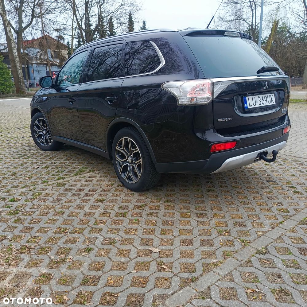 Mitsubishi Outlander 2.0 4WD Top - 3