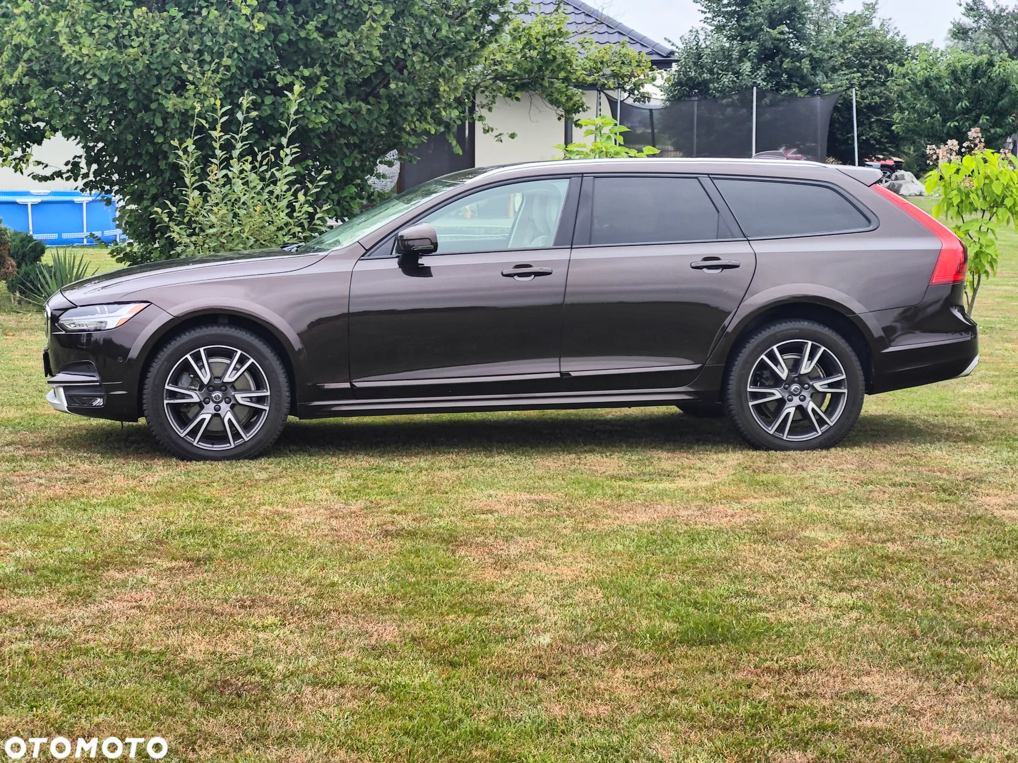 Volvo V90 Cross Country - 11