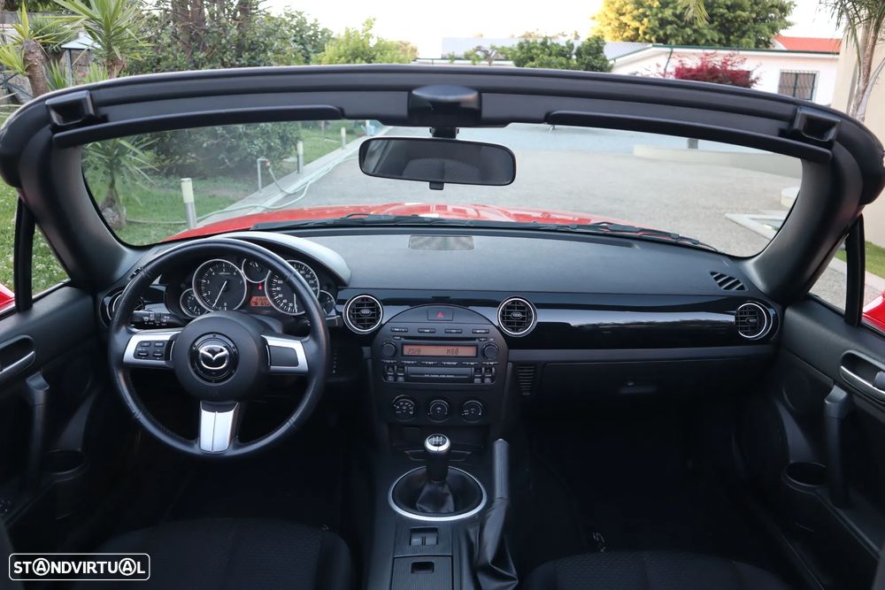 Mazda MX-5 MZR 1.8 Exclusive - 34
