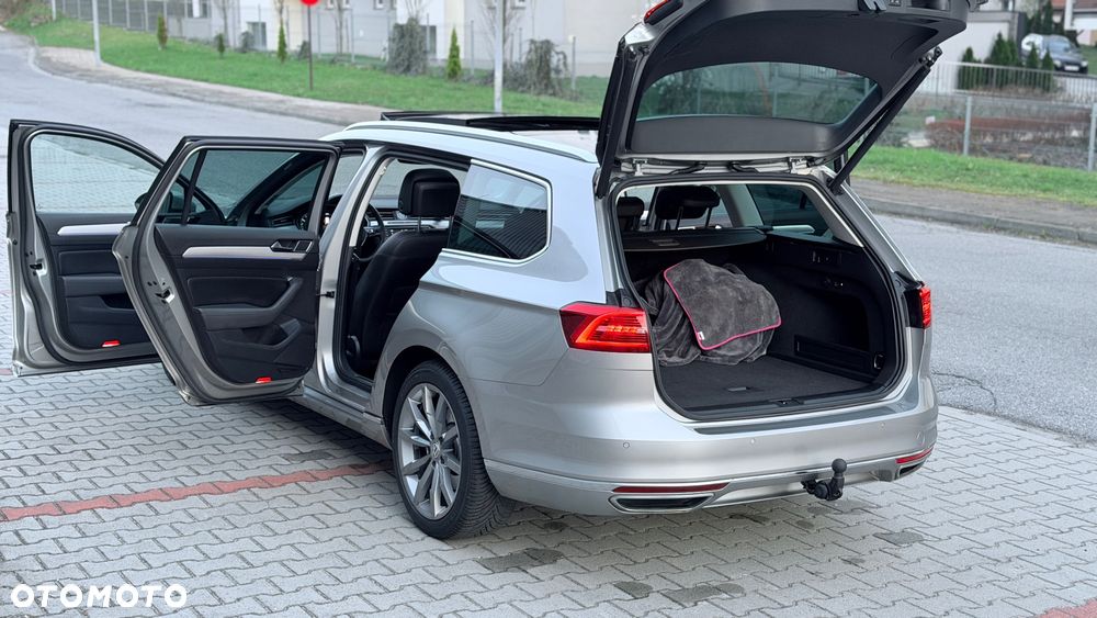 Volkswagen Passat - 23