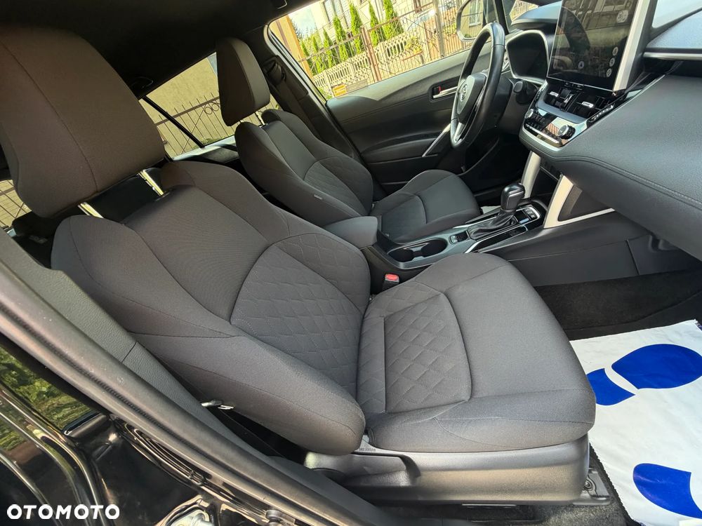 Toyota Corolla Cross 2.0 Hybrid Comfort - 16