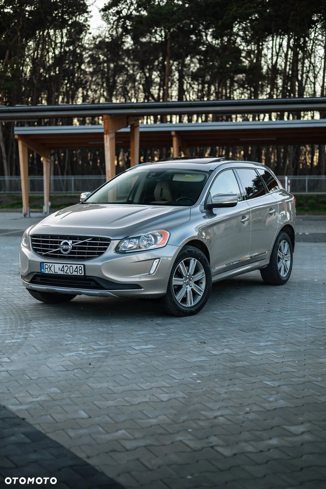 Volvo XC 60 T6 AWD Drive-E Momentum - 6