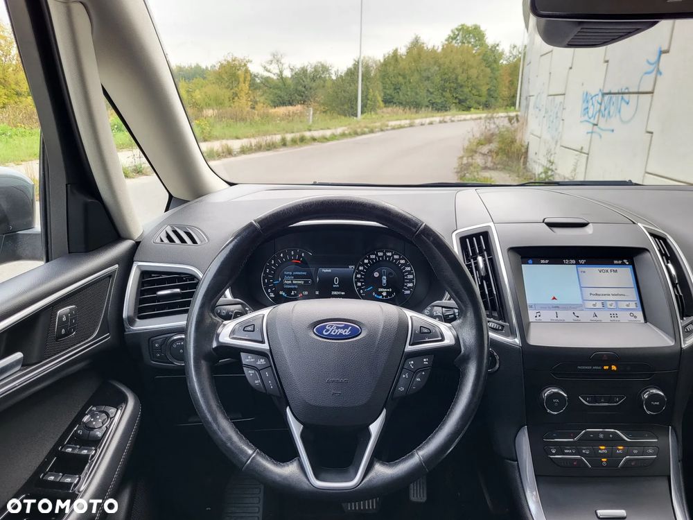Ford Galaxy - 14