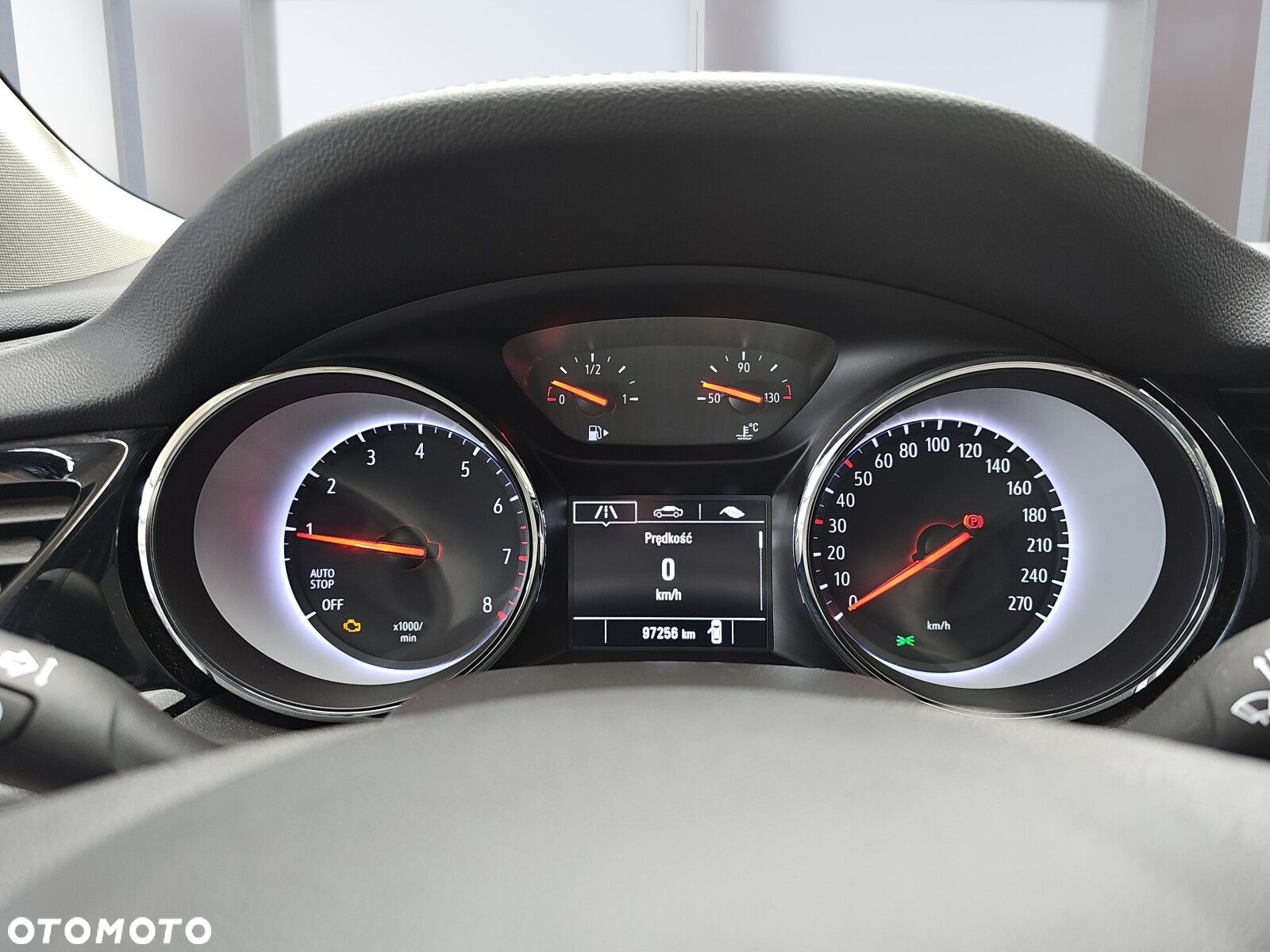 Opel Insignia 1.5 T Enjoy S&S - 10