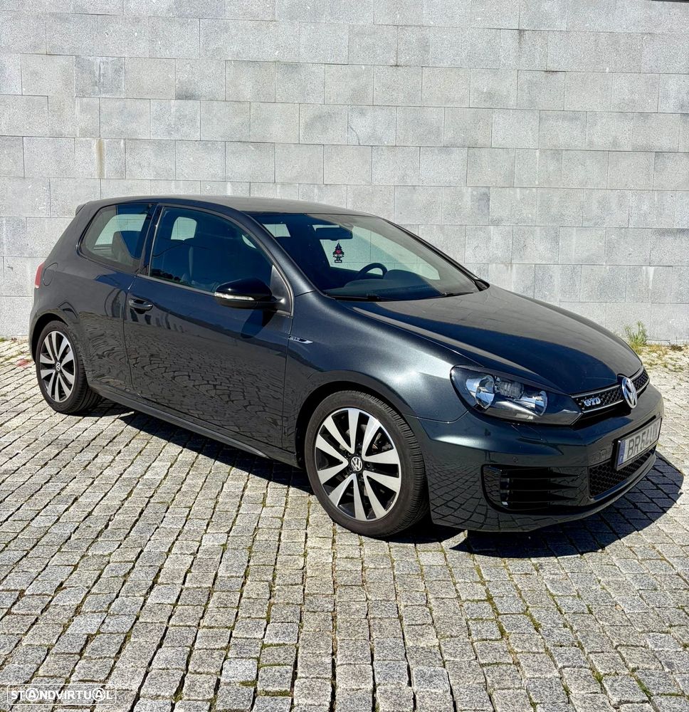 VW Golf 2.0 TDi DPF DSG GTD - 1