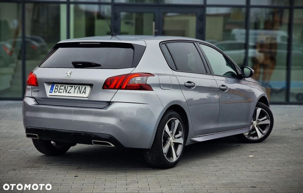 Peugeot 308 1.2 PureTech GPF Allure S&S - 13