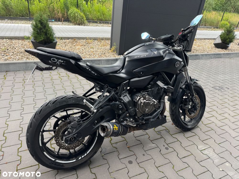 Yamaha MT - 6