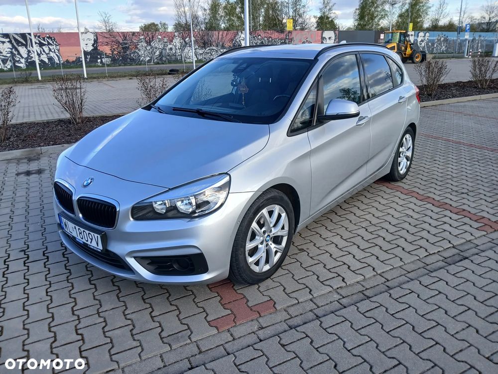 BMW Seria 2 216d - 2