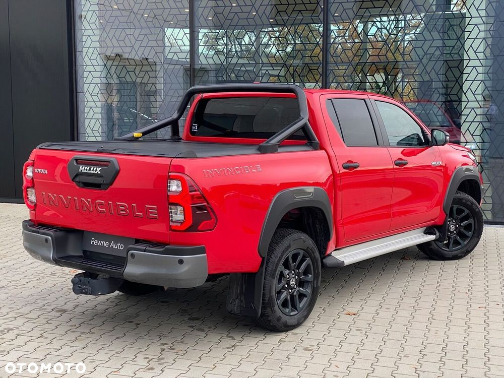 Toyota Hilux 2.8 D-4D mHEV Double Cab Invincible 4x4 - 12