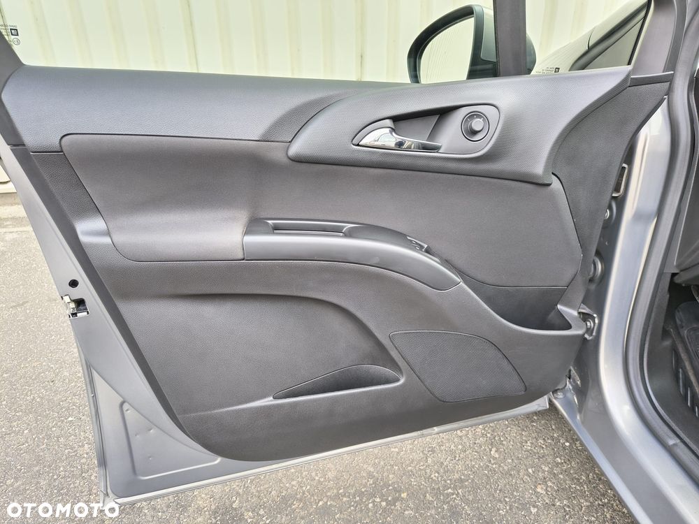 Opel Meriva 1.4 Enjoy - 29