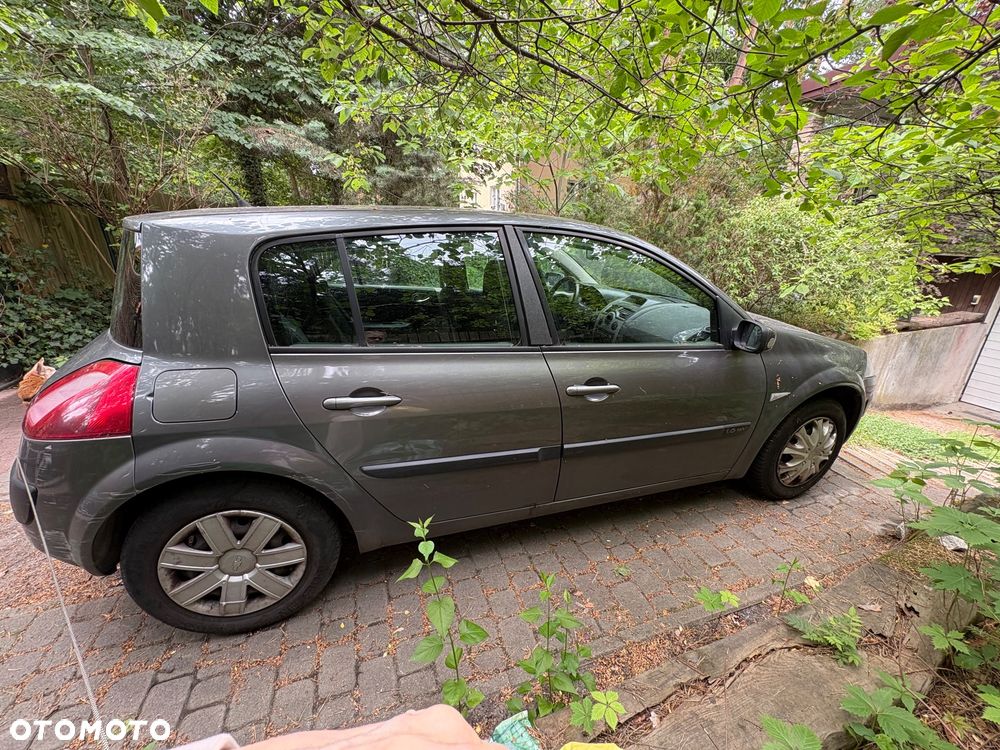 Renault Megane - 2