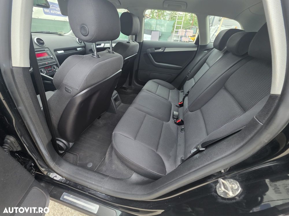 Audi A3 Sportback 2.0 TDI DPF Ambition - 9