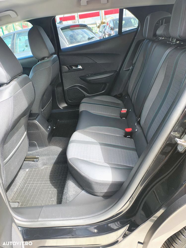 Peugeot 2008 1.5 BlueHDI 130 S&S EAT8 Allure - 8