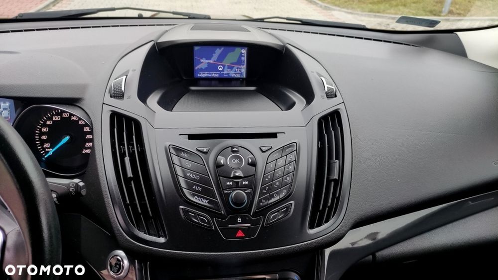 Ford Kuga 2.0 TDCi 2x4 Titanium - 33