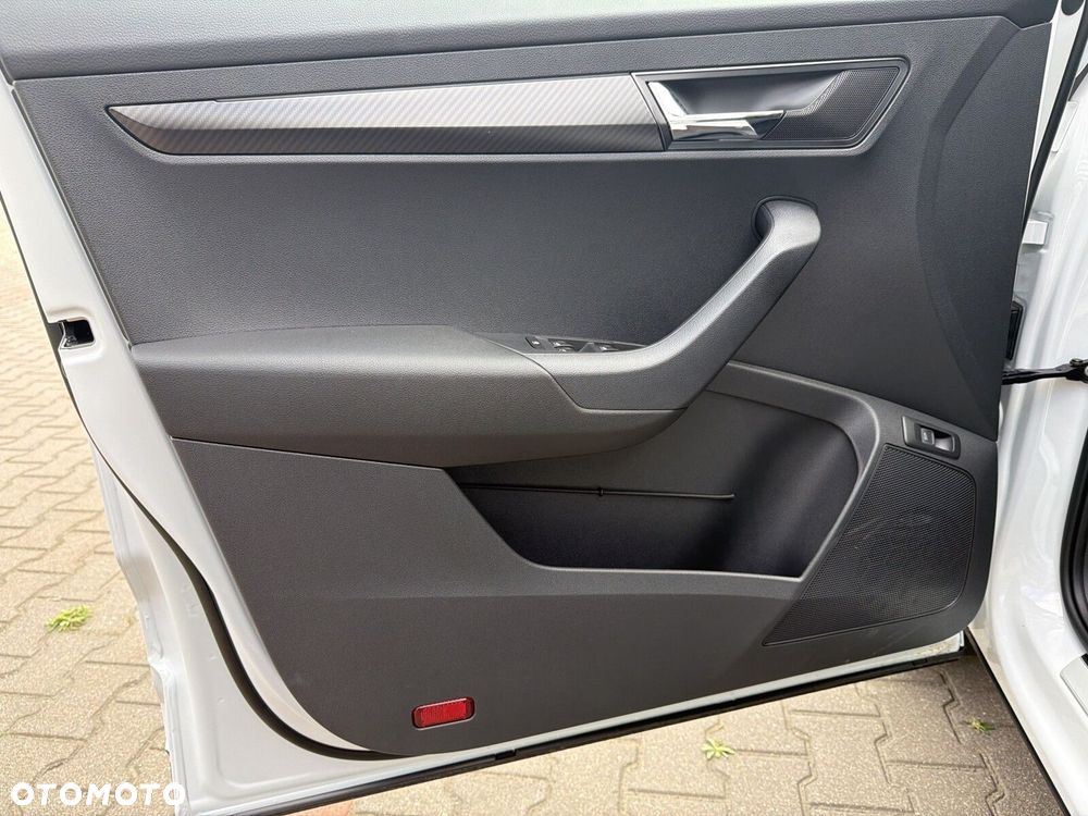 Skoda Karoq 1.5 TSI ACT Sportline DSG - 11