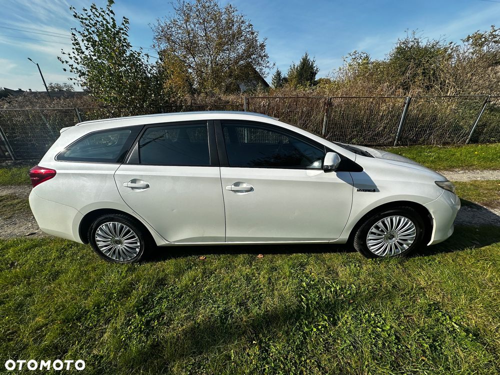 Toyota Auris 1.8 HSD Luna - 7
