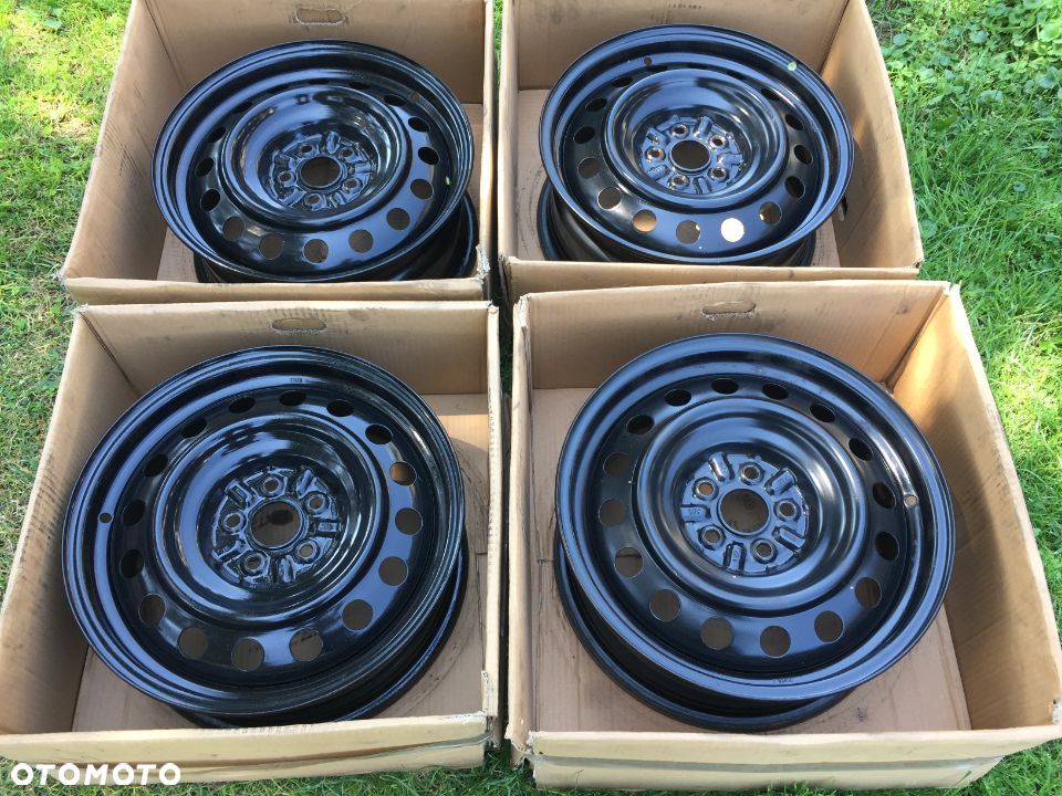 Felgi Toyota Avensis T25 16 6,5x16 5x100 ET45