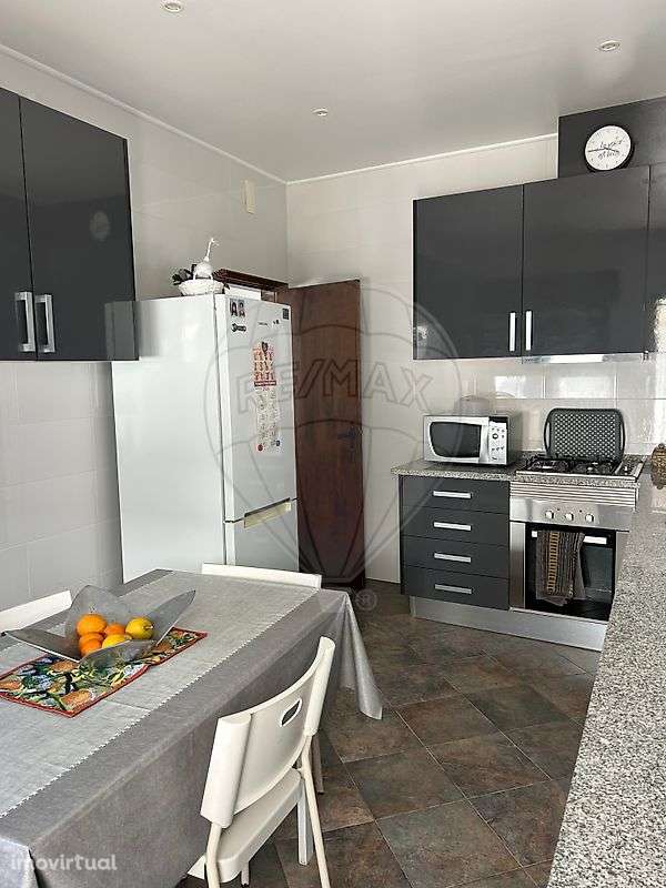 Moradia T3 para venda - Grande imagem: 2/15