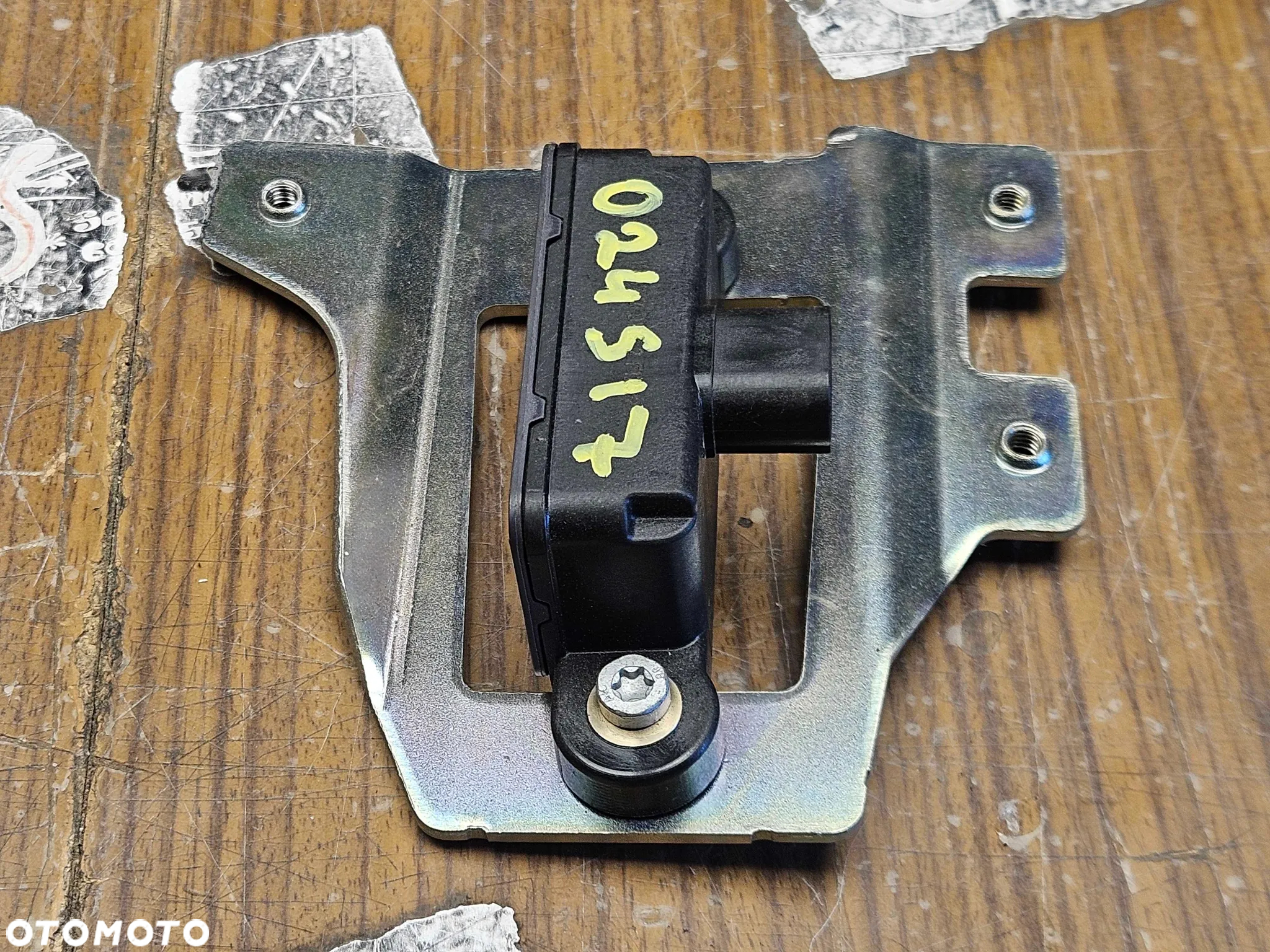 Czujnik ESP 6778421 Przyspieszenia Obrotu Sensor Czujnik BMW 1 3 E81 E87 E90 E91 E92 - 6