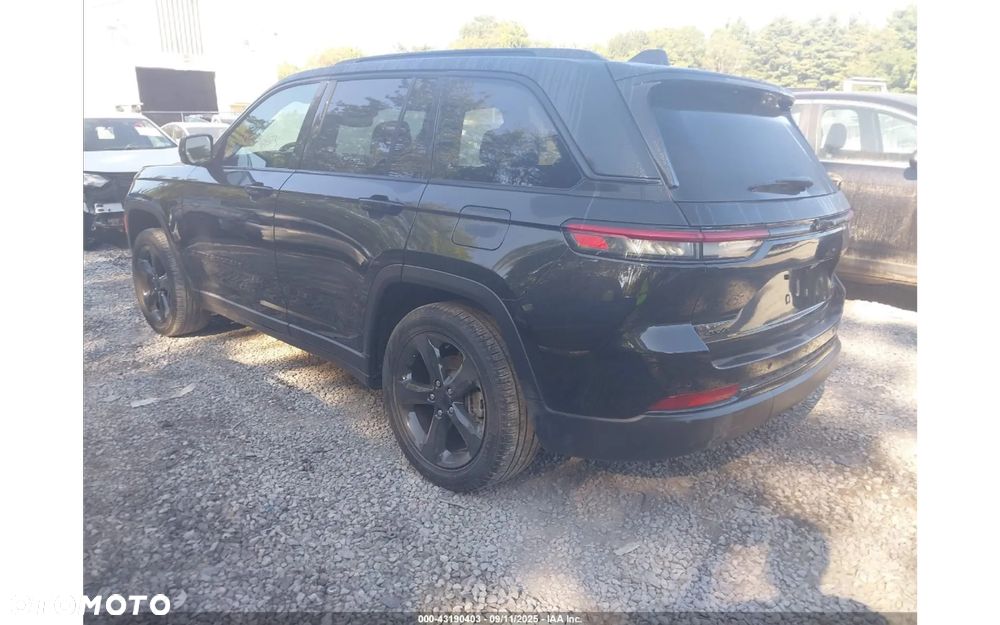 Jeep Grand Cherokee - 5