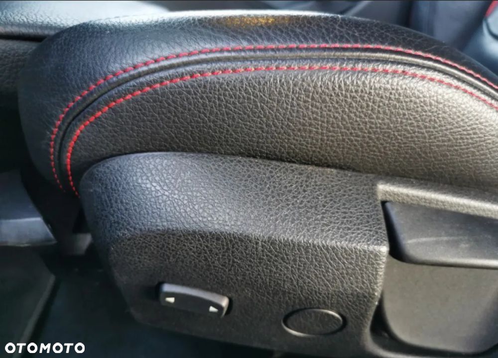 BMW Seria 3 - 32