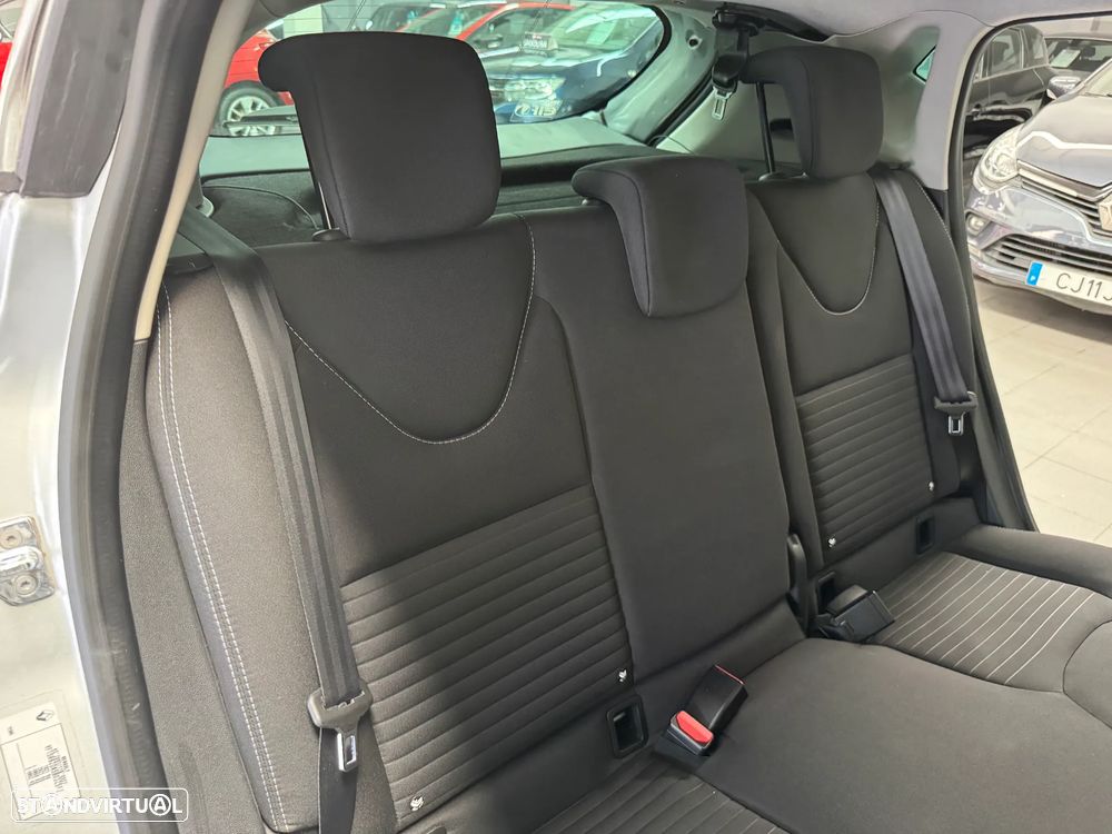 Renault Clio TCe 90 Limited - 20