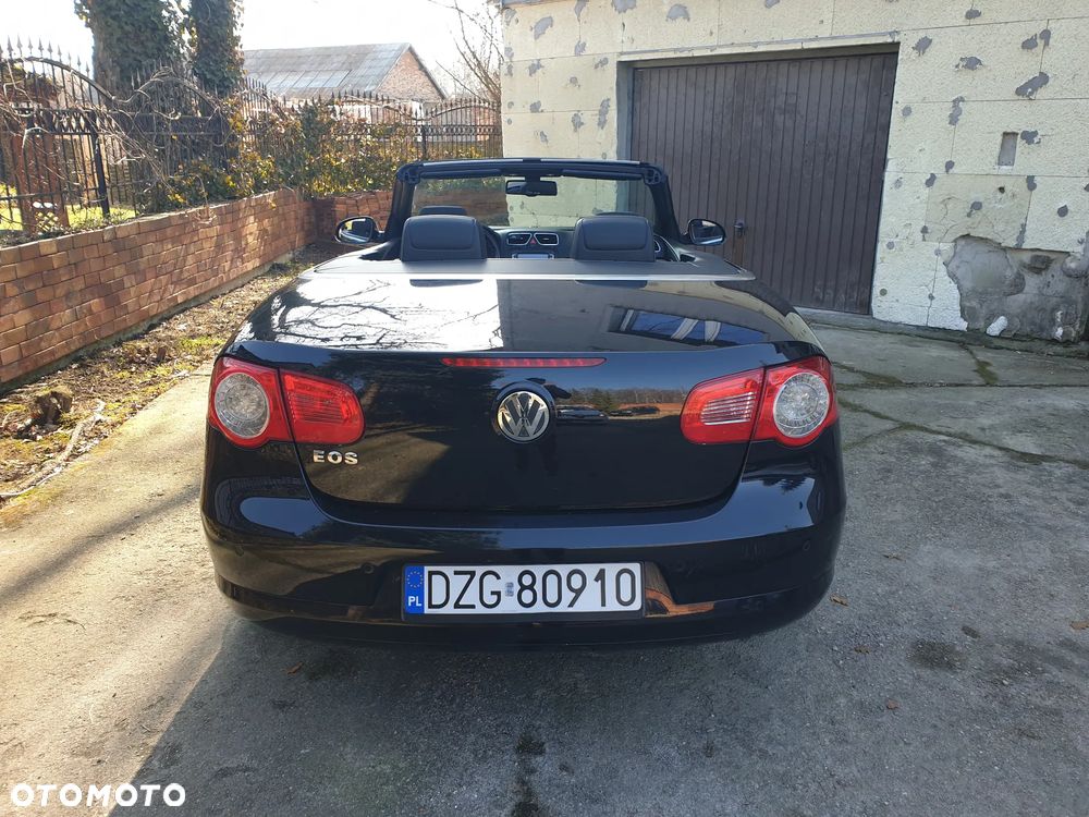 Volkswagen Eos - 4