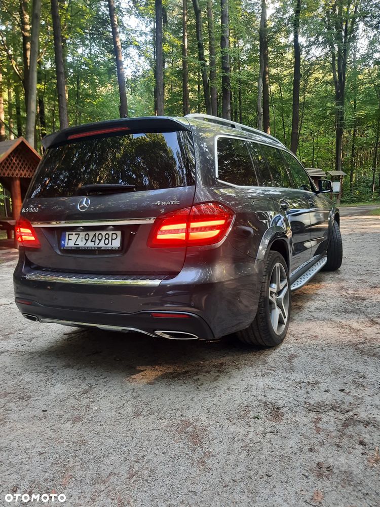 Mercedes-Benz GLS - 4